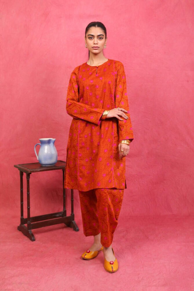 W23B1311 Orange 800x1200