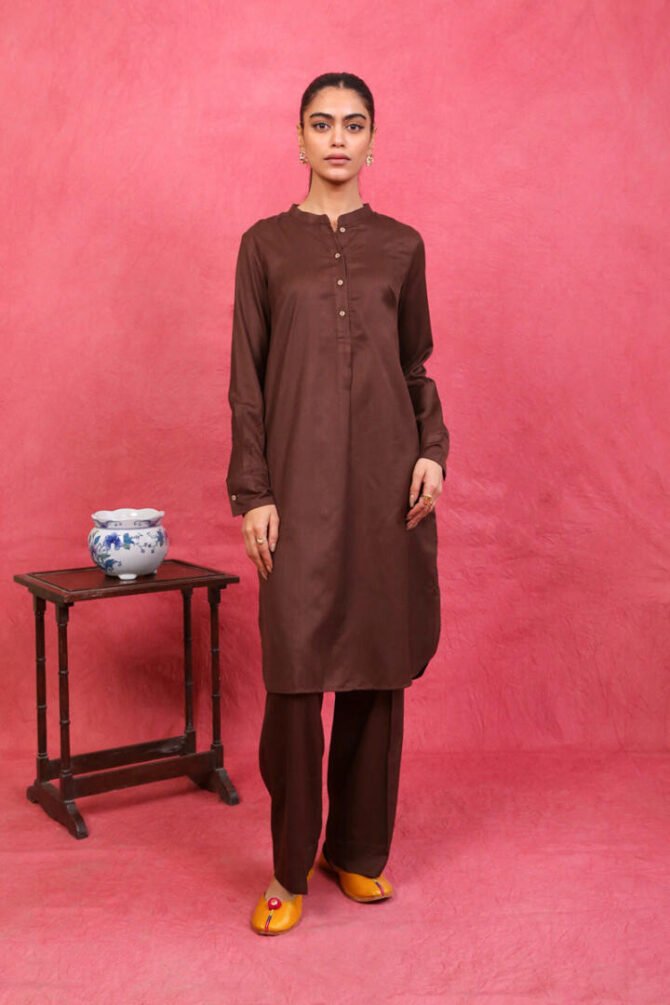W23W3238 Brown 800x1200