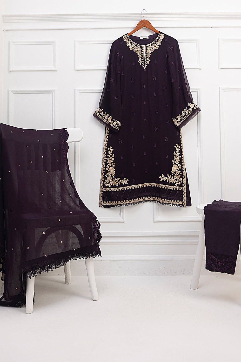 Golden Eclipse AZURE Florentine May 2024 1 gulbuy.com