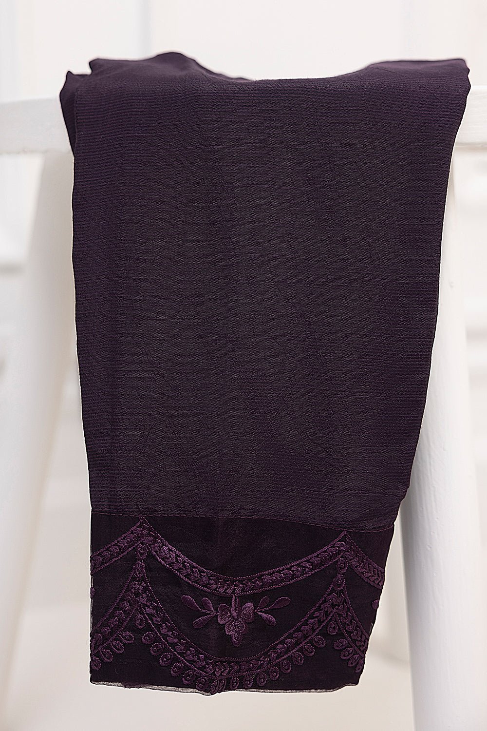 Golden Eclipse AZURE Florentine May 2024 4 gulbuy.com