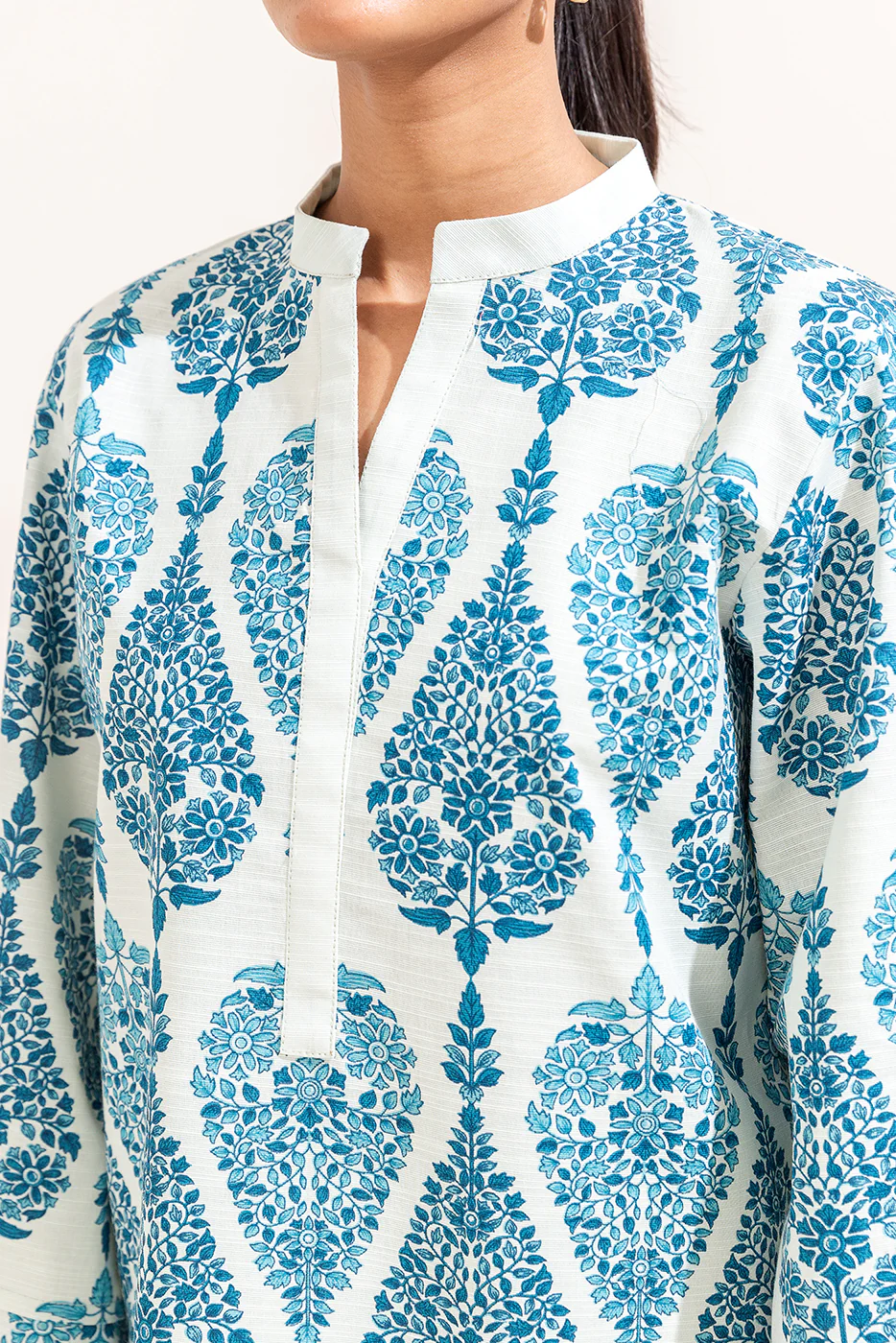 BT22403UN004198 5.webp