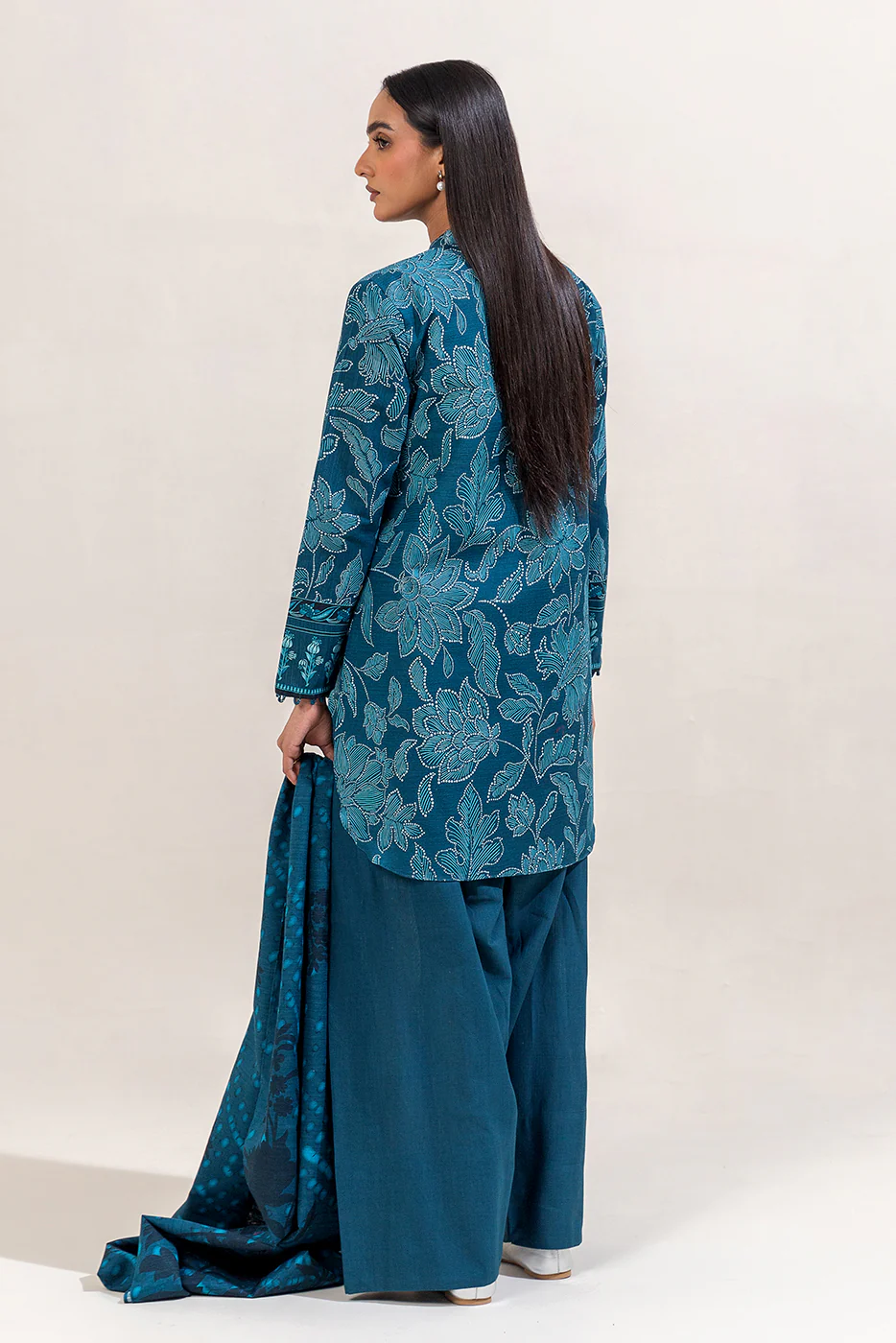 MB22402UN005547 4.webp