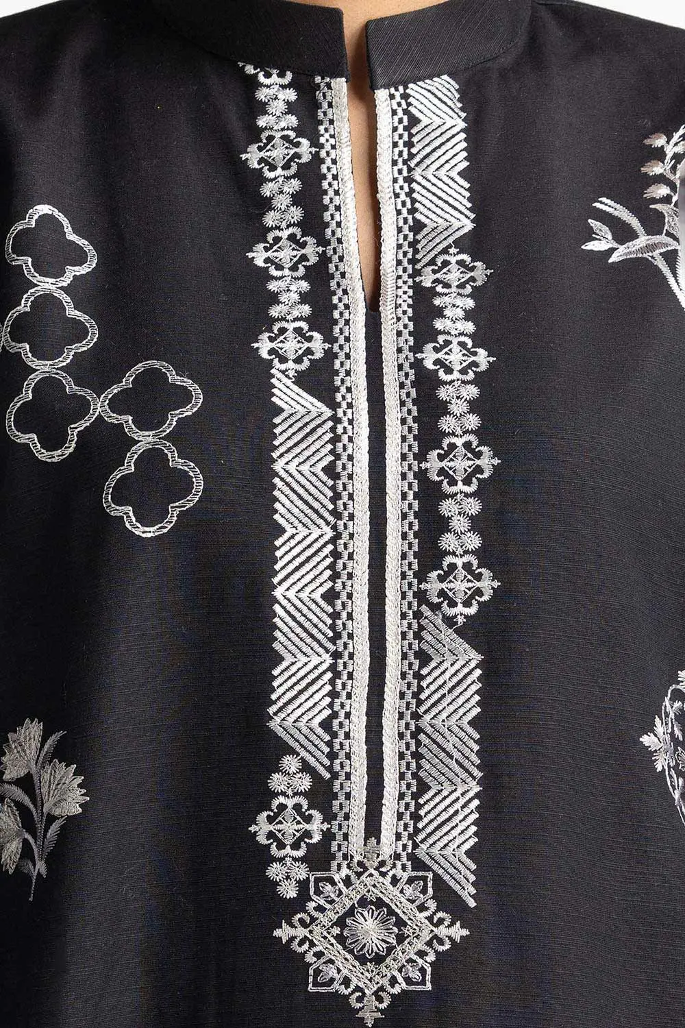 iustksd 297 6 .webp