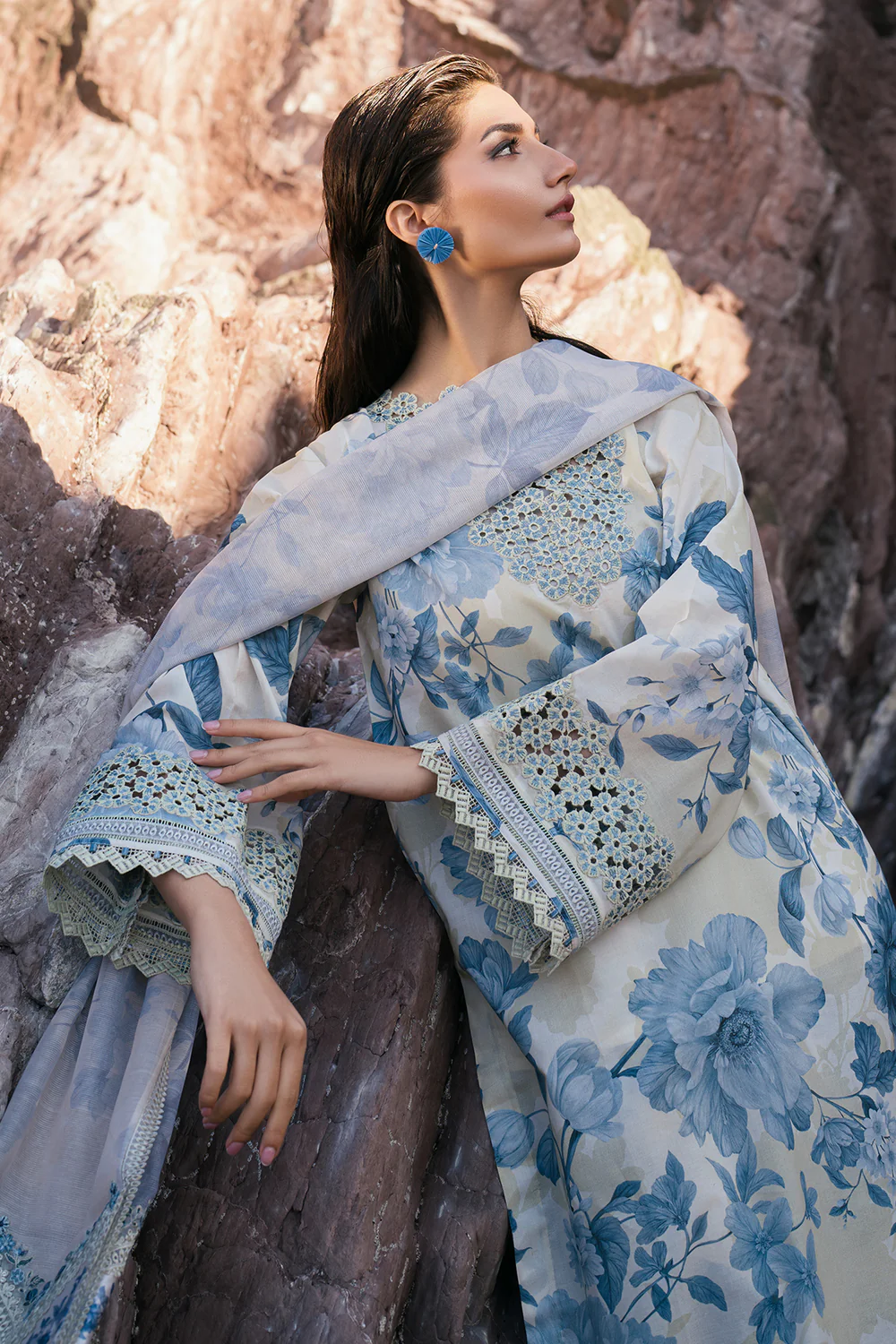 05 b0a82ad7 843a 481c bec2 76acdc3130fa webp