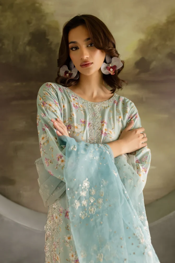 19 414a9456 584d 43fd b0d0 e1f4f37e79a7 1800x1800 webp