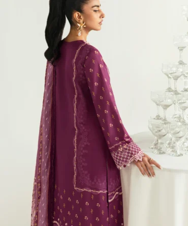 2C5A3312 1800x1800 webp