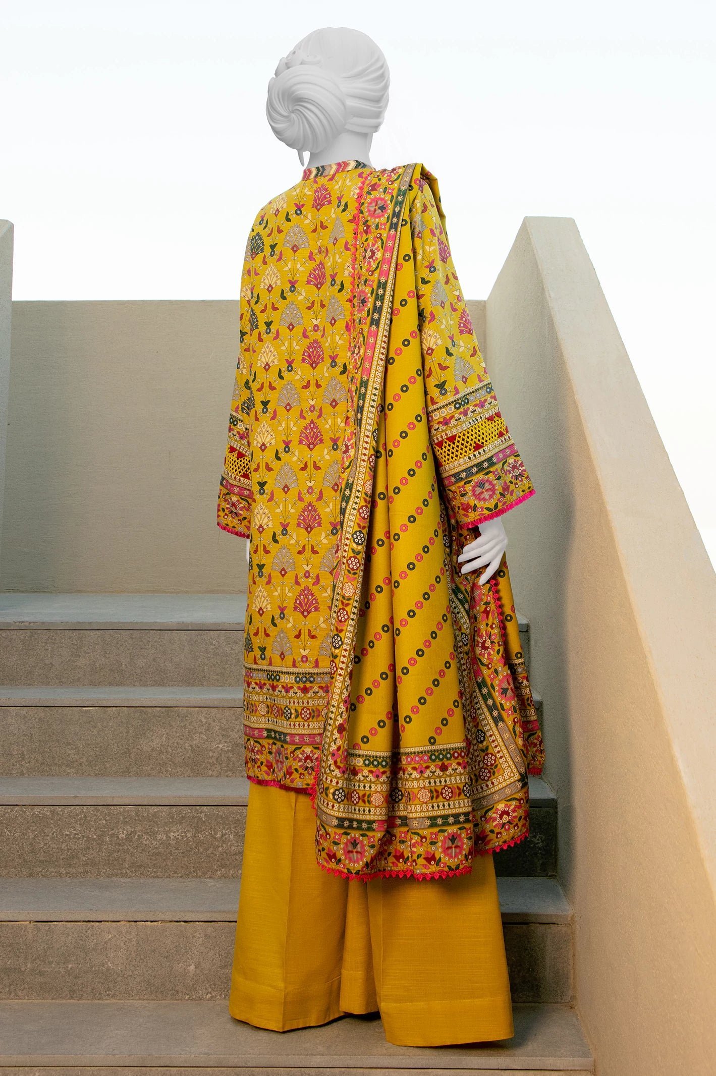 WU31806 MUSTARD 03 jpeg