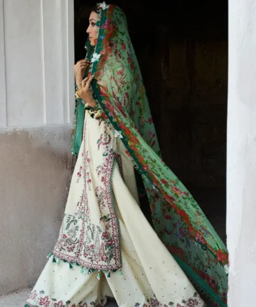 HRLAWNSS255884copy 1500x