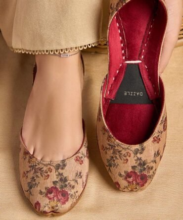 ZAH02353 copy 1800x1800