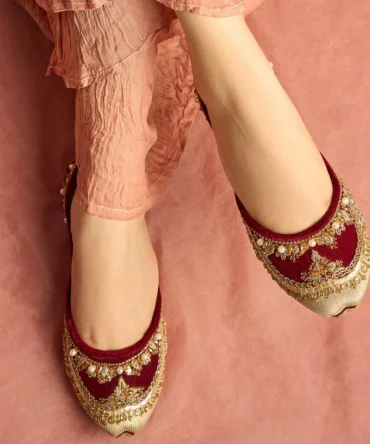 ZAH04551 copy 1800x1800