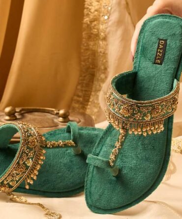 ZAH05247 copy 1800x1800