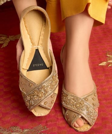 ZAH05416 copy 2 1800x1800