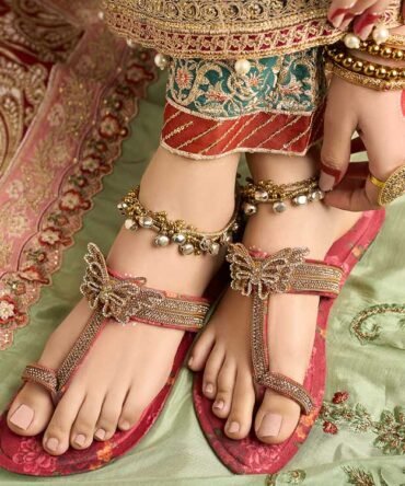 ZAH08485 copy 1800x1800