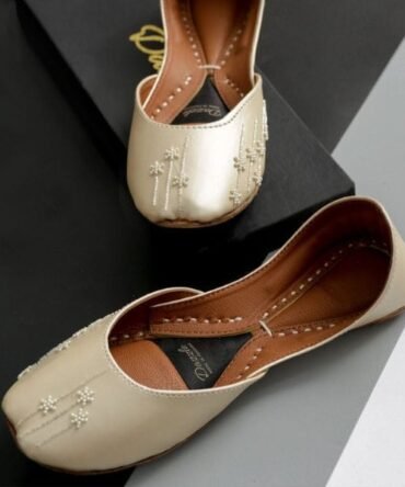 fvdzvbdvb 1800x1800 2 1800x1800