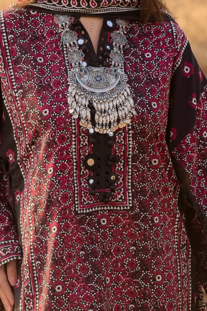 printed lawn shirt dupatta dyed trouser gulahmed cl 52623 close