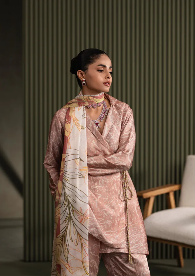 aik atelier miss aik rtw 25 drop 1 look 04 2