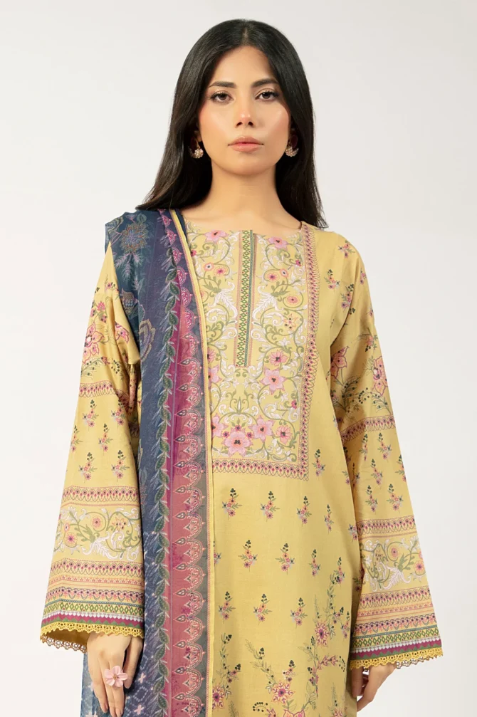 WU32062 D BEIGE 02