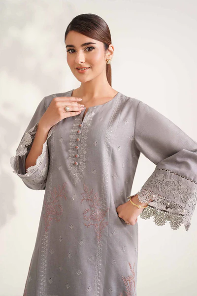 42502753 4 b26262e4 b7da 4a8f a290 bdee6c44120d