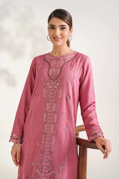 42502757 4 853c5326 4347 45d3 932d 58b4c5b4c4b8