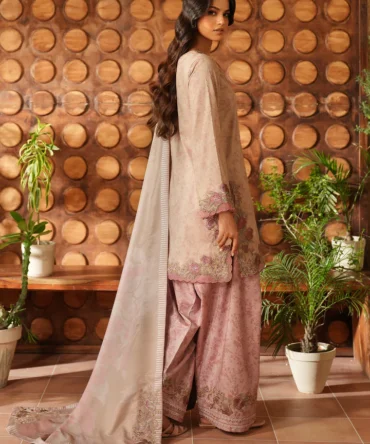 2 c9aeecef 5865 41d0 b8cf 6226362097e4