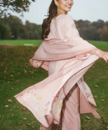 3 5f4cb9ee e620 481d 939e 9bf0d3453a94