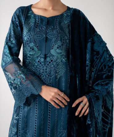 DW W 25 24 Closeup F 2400x2400