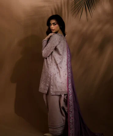 6B 8 b677aec8 b47e 4529 8eb6 2b3cdcfd1200 1024x1024