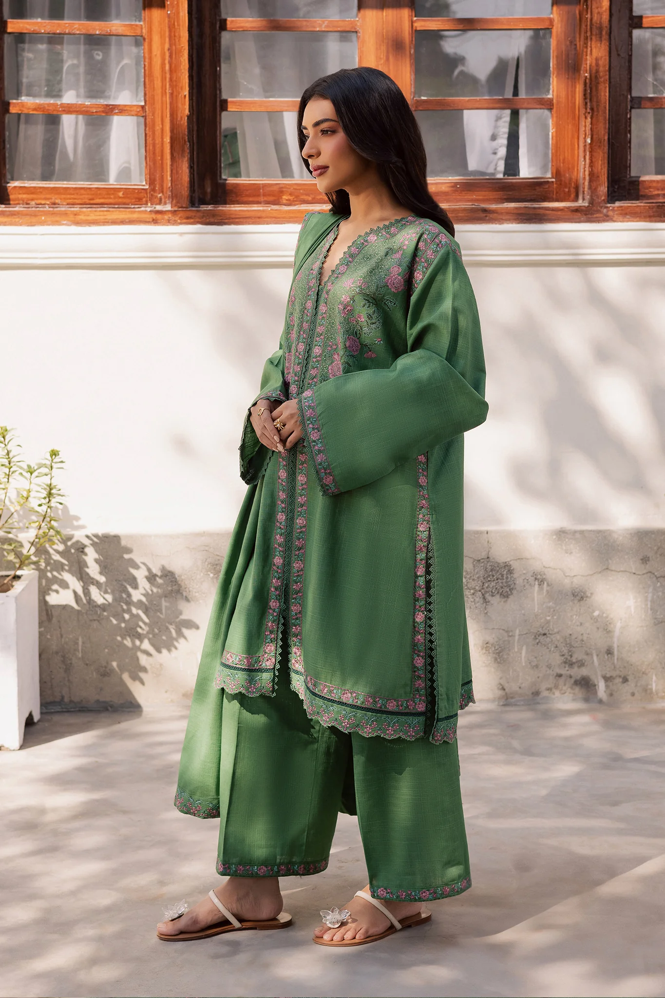 7 427c8823 9384 403a a92e daad454b747f