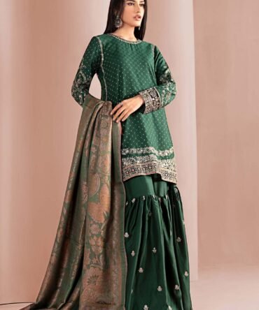 DWW2561GreenFront A 2400x2400