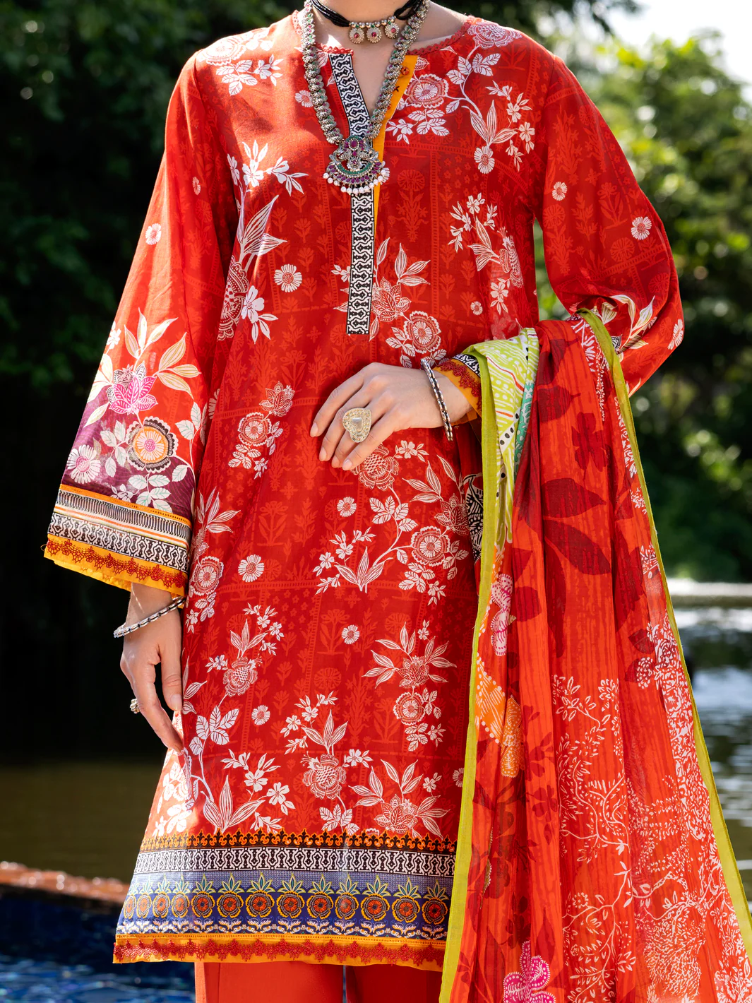 2098 3 a003ff2d c275 45b0 949a 4a03458f80a2