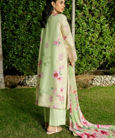 SL 121PistachioBloom 1