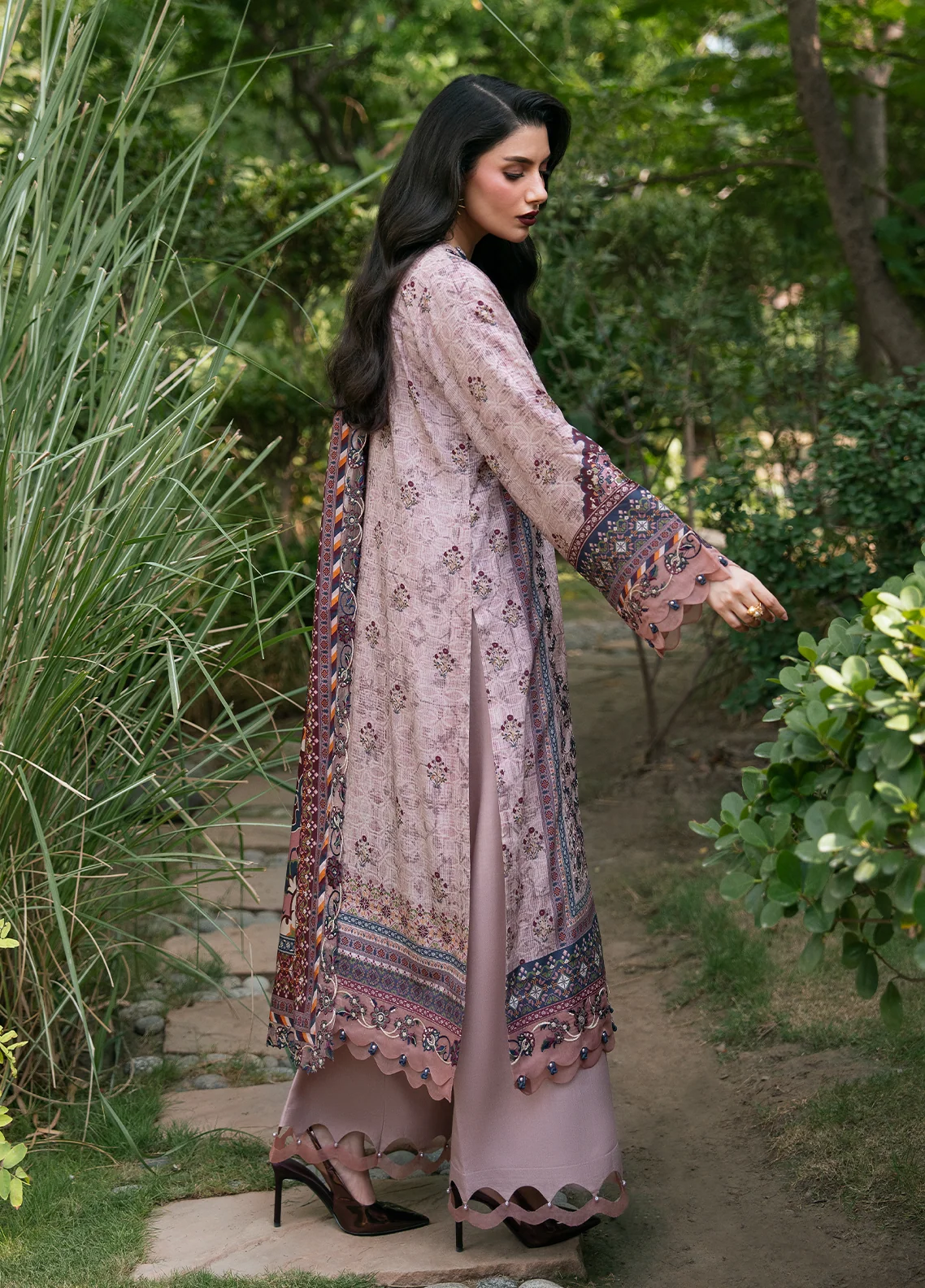 KHIZAAN 0041 DSC02424